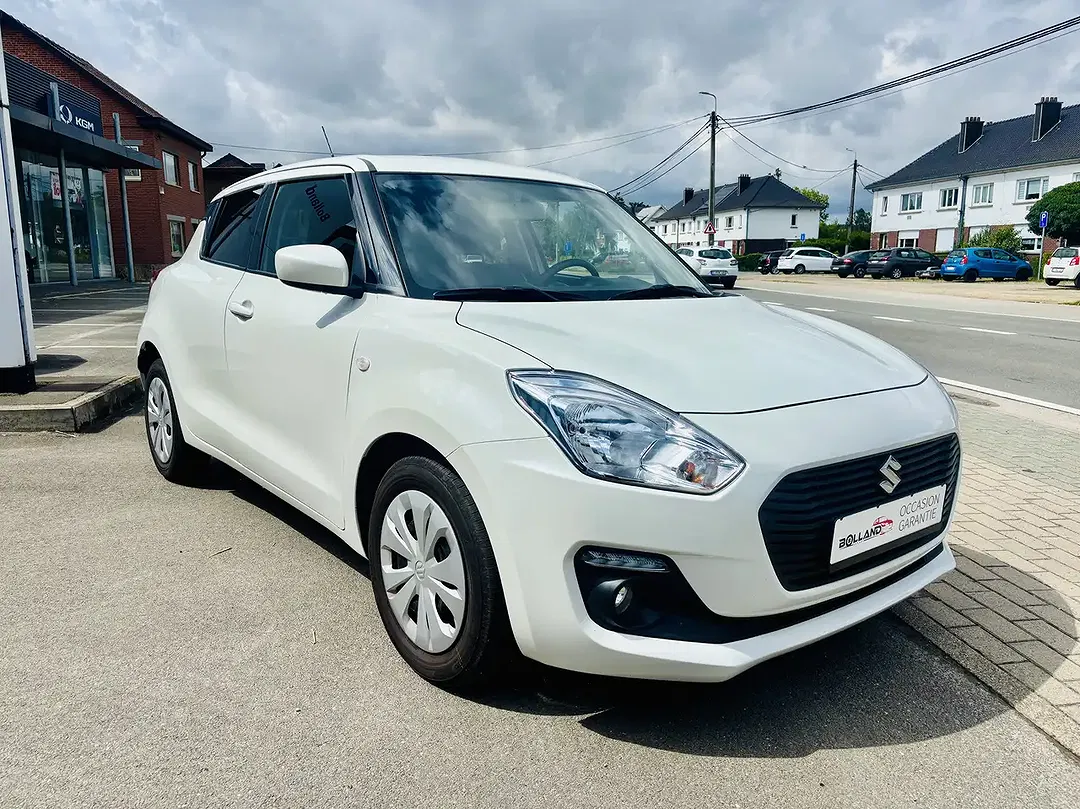 Suzuki Swift - Thumbnail 3