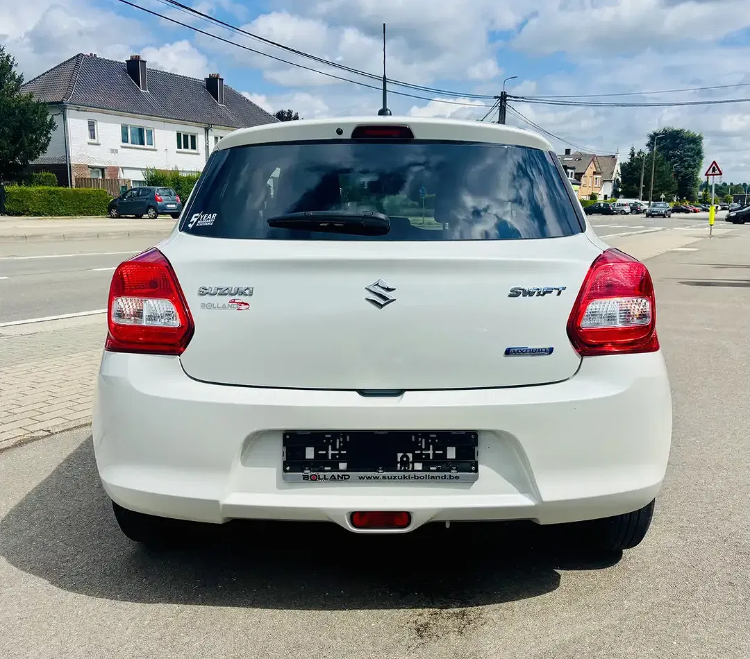 Suzuki Swift - Thumbnail 6