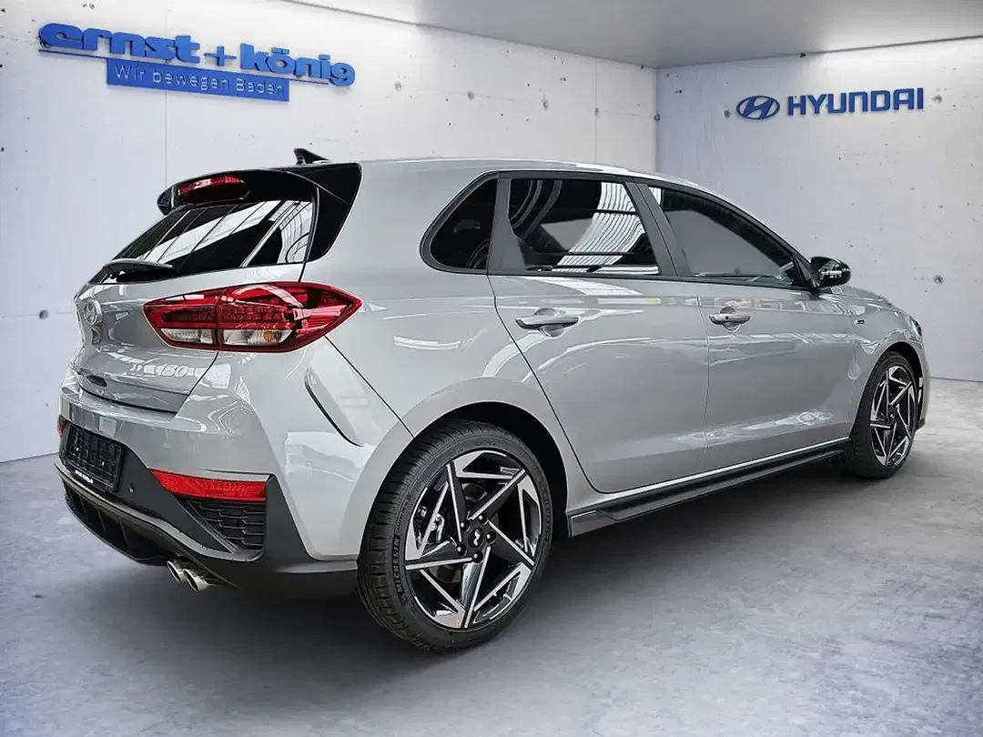 Hyundai i30 - Thumbnail 3