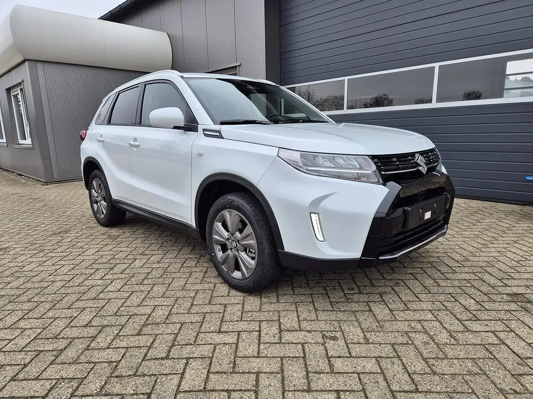 Suzuki Vitara - Thumbnail 7