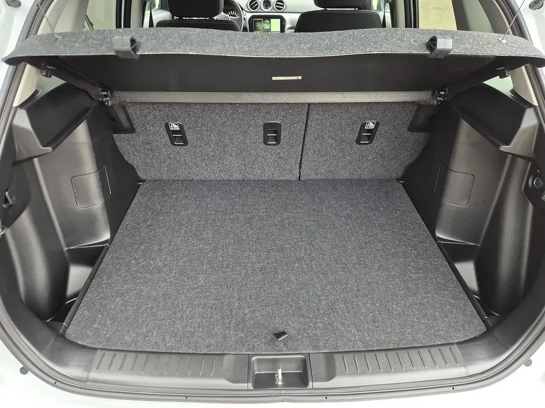 Suzuki Vitara - Thumbnail 9