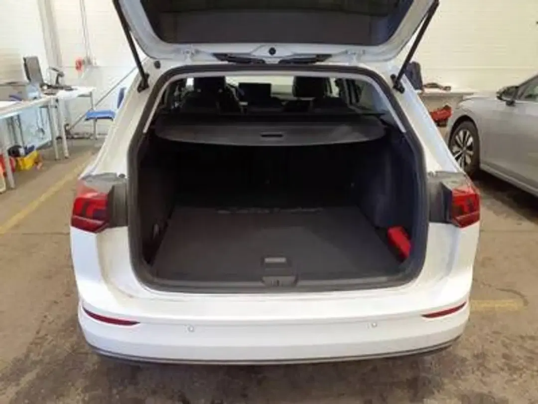 Volkswagen Golf Variant - Thumbnail 10