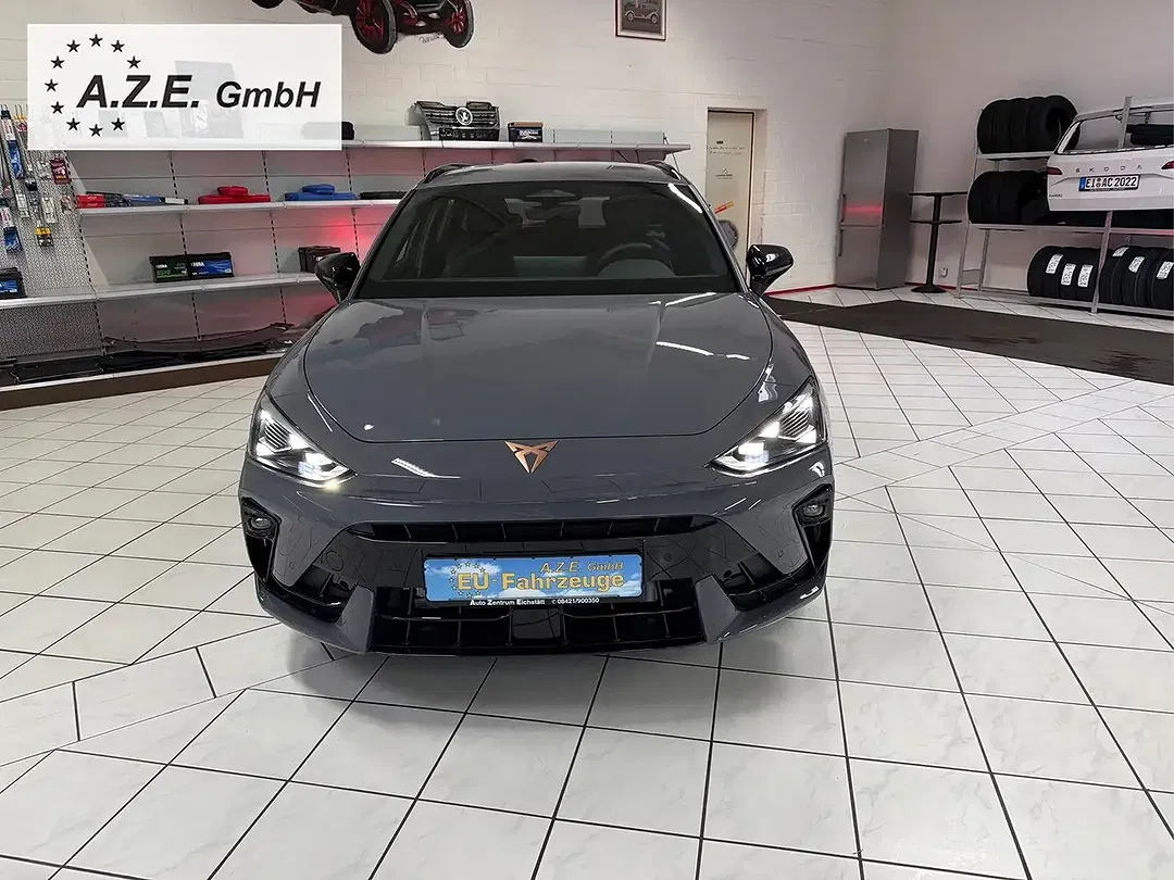 CUPRA Leon - Thumbnail 2