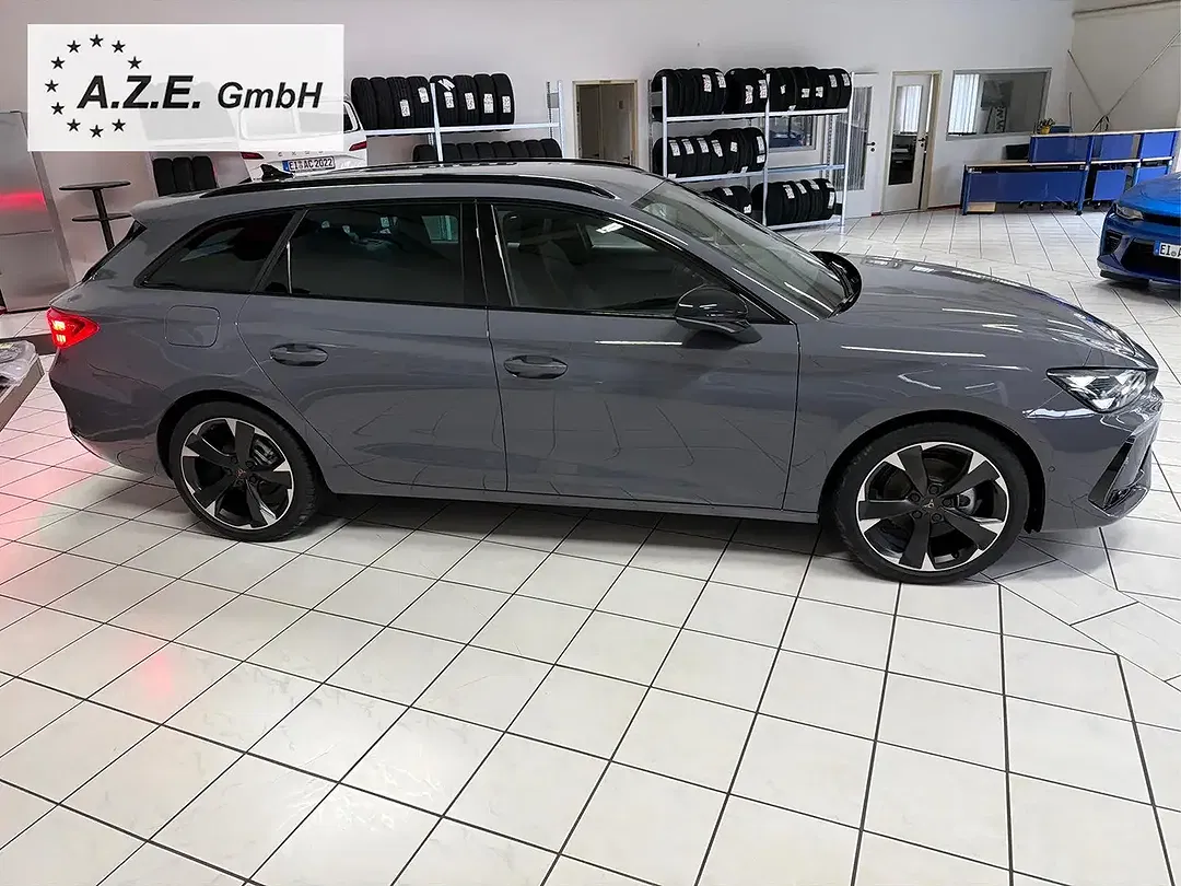CUPRA Leon - Thumbnail 4