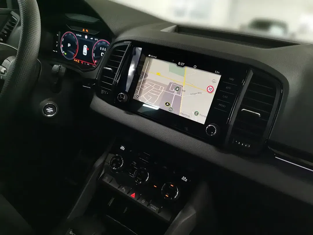 Skoda Karoq - Thumbnail 13