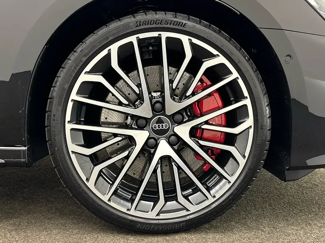 Audi S3 - Thumbnail 6