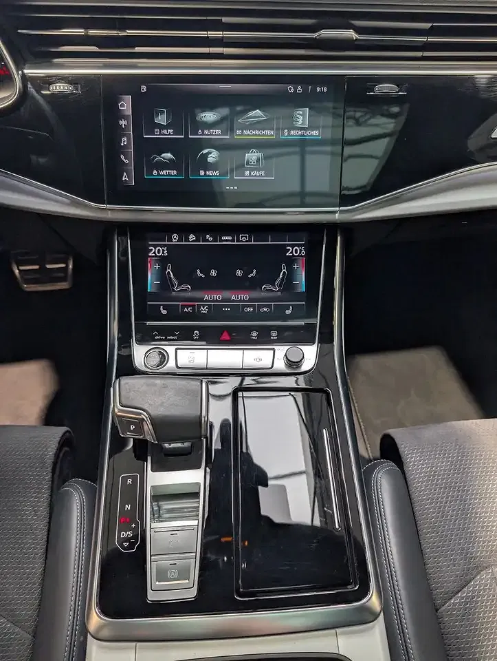 Audi Q7 - Thumbnail 11
