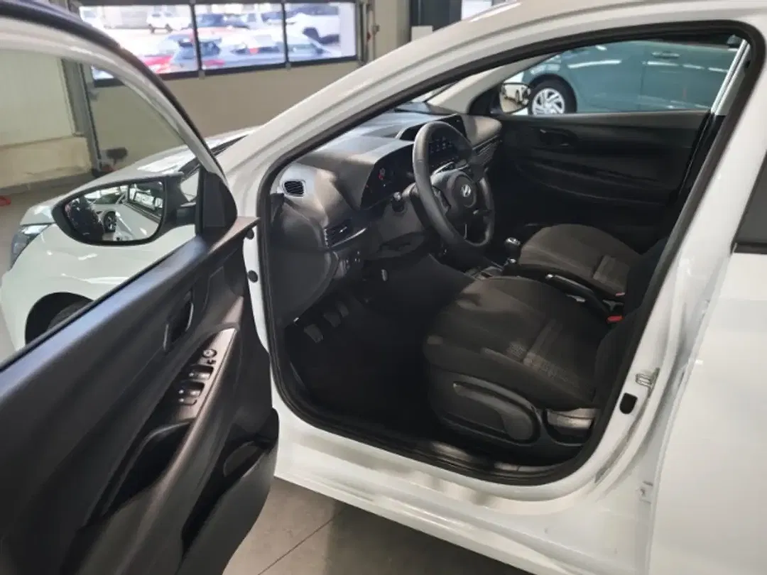 Hyundai i20 - Thumbnail 7
