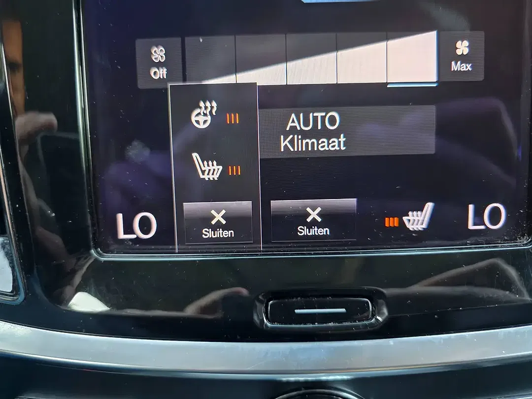 Volvo V60 - Thumbnail 18