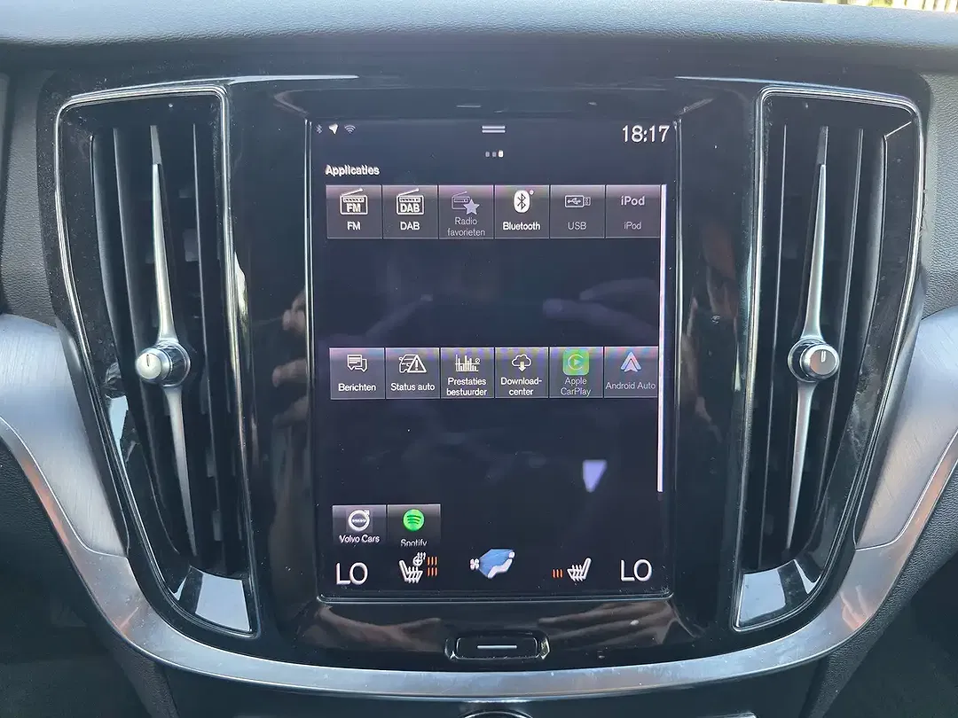 Volvo V60 - Thumbnail 20
