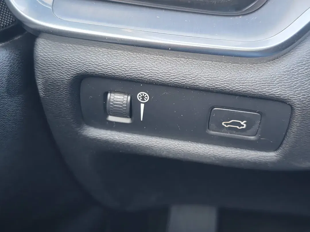 Volvo V60 - Thumbnail 26