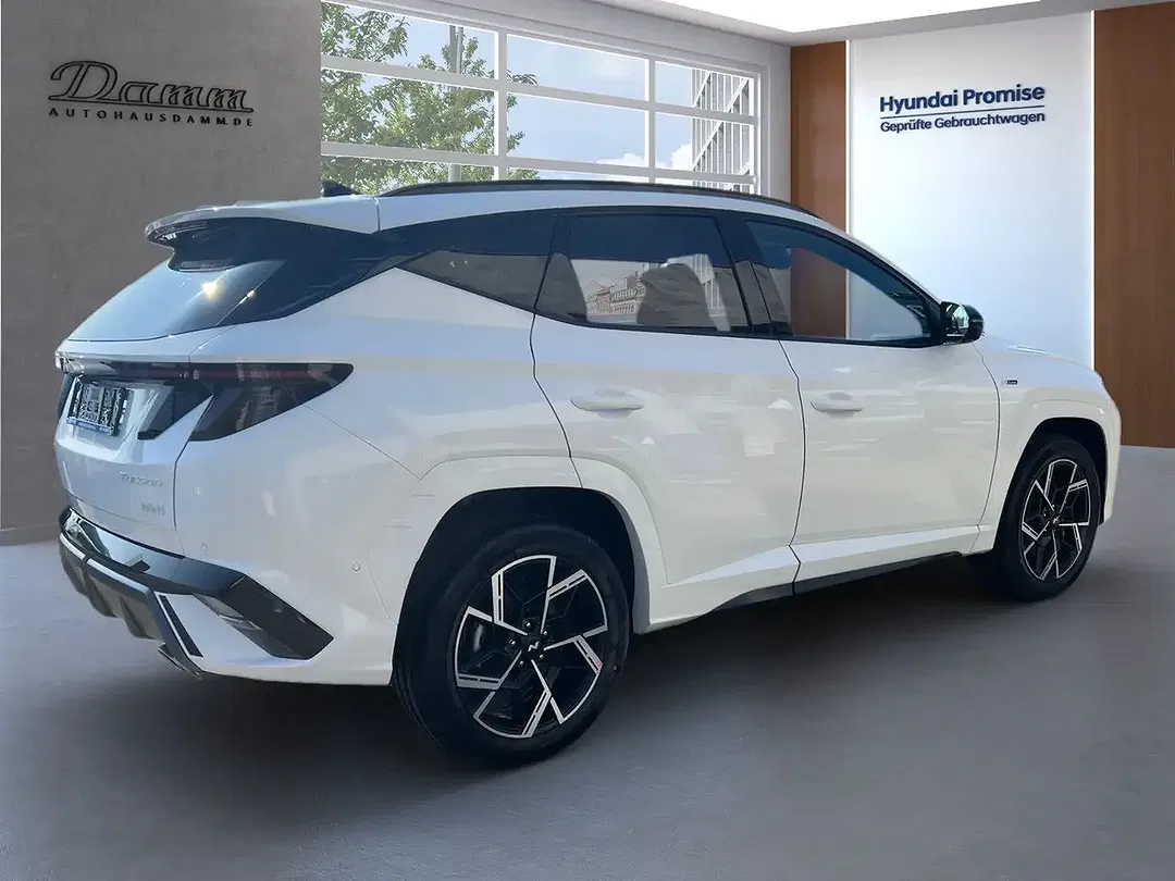 Hyundai TUCSON - Thumbnail 3