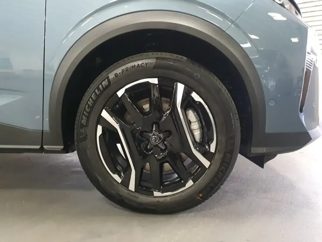 Peugeot 5008 - Thumbnail 5