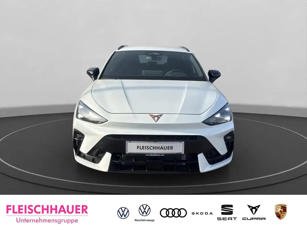 CUPRA Leon - Thumbnail 2