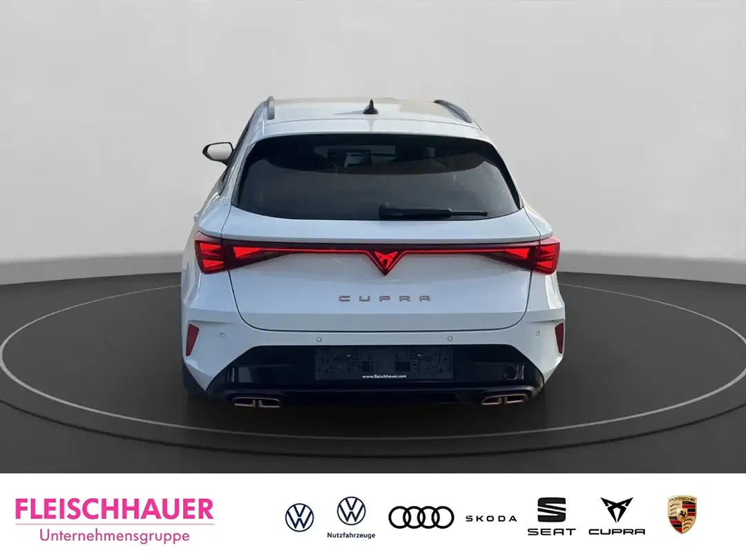 CUPRA Leon - Thumbnail 5