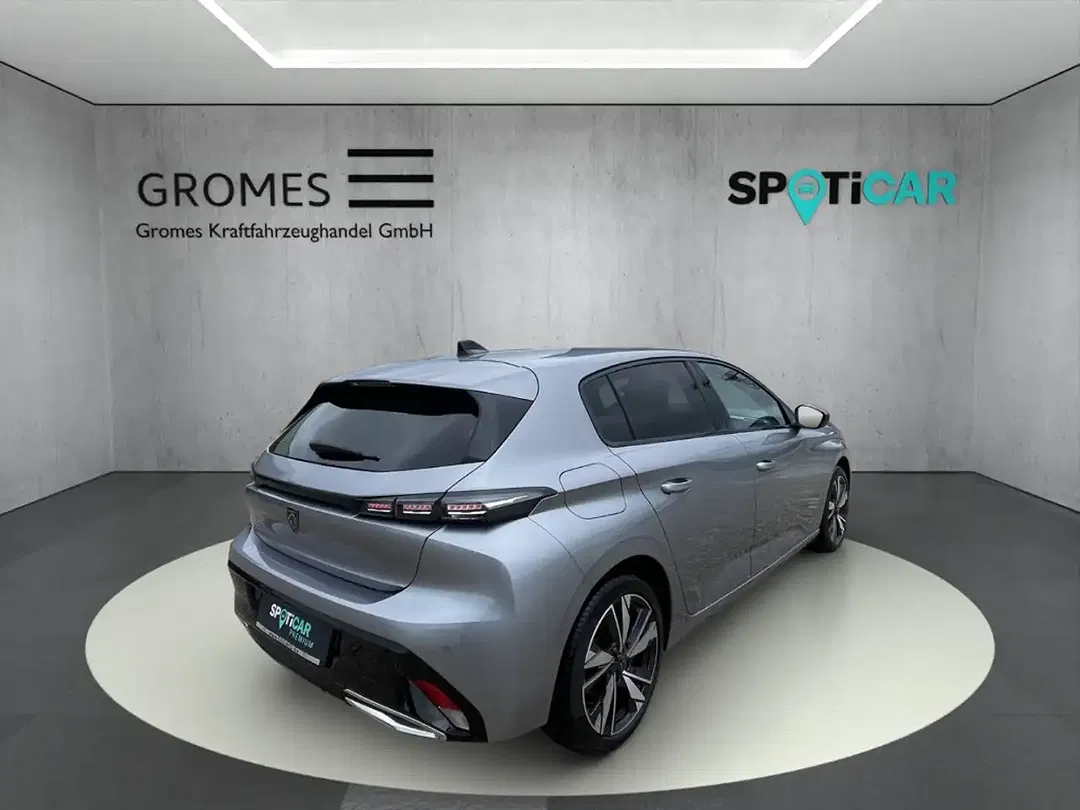 Peugeot 308 - Thumbnail 3