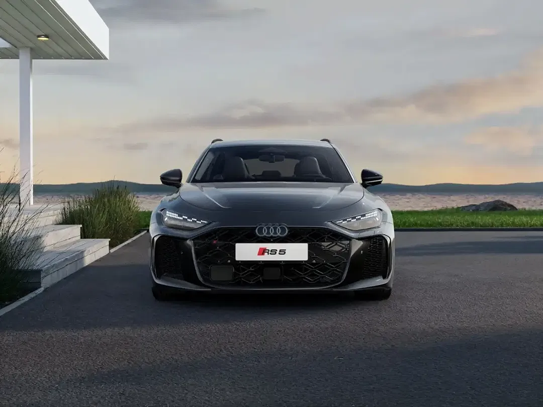 Audi RS5 - Thumbnail 2