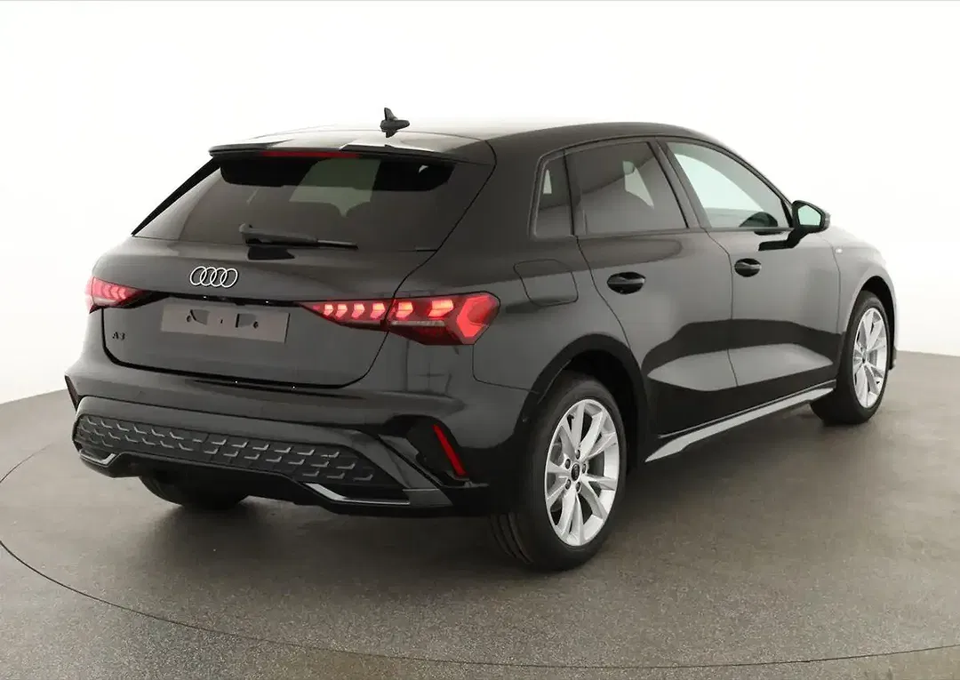 Audi A3 - Thumbnail 3