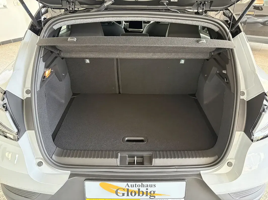 Renault Captur - Thumbnail 5