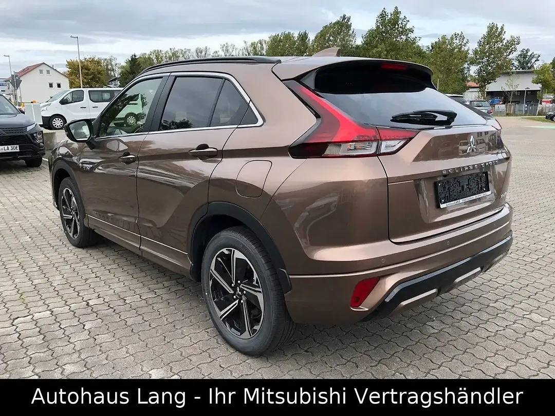 Mitsubishi Eclipse Cross - Thumbnail 3