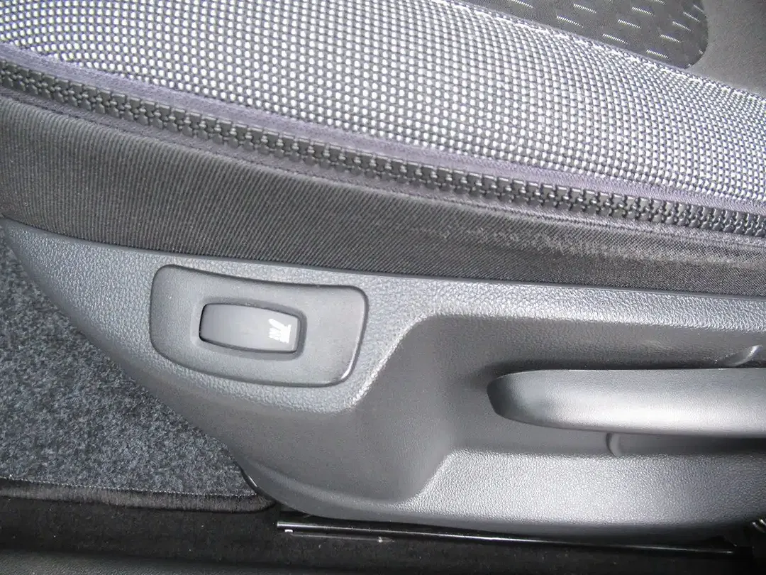 Renault Captur - Thumbnail 13