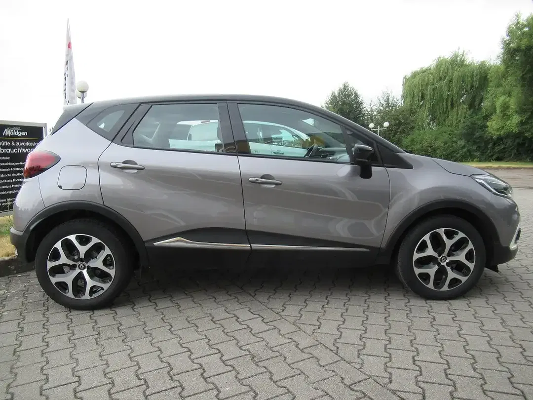 Renault Captur - Thumbnail 5