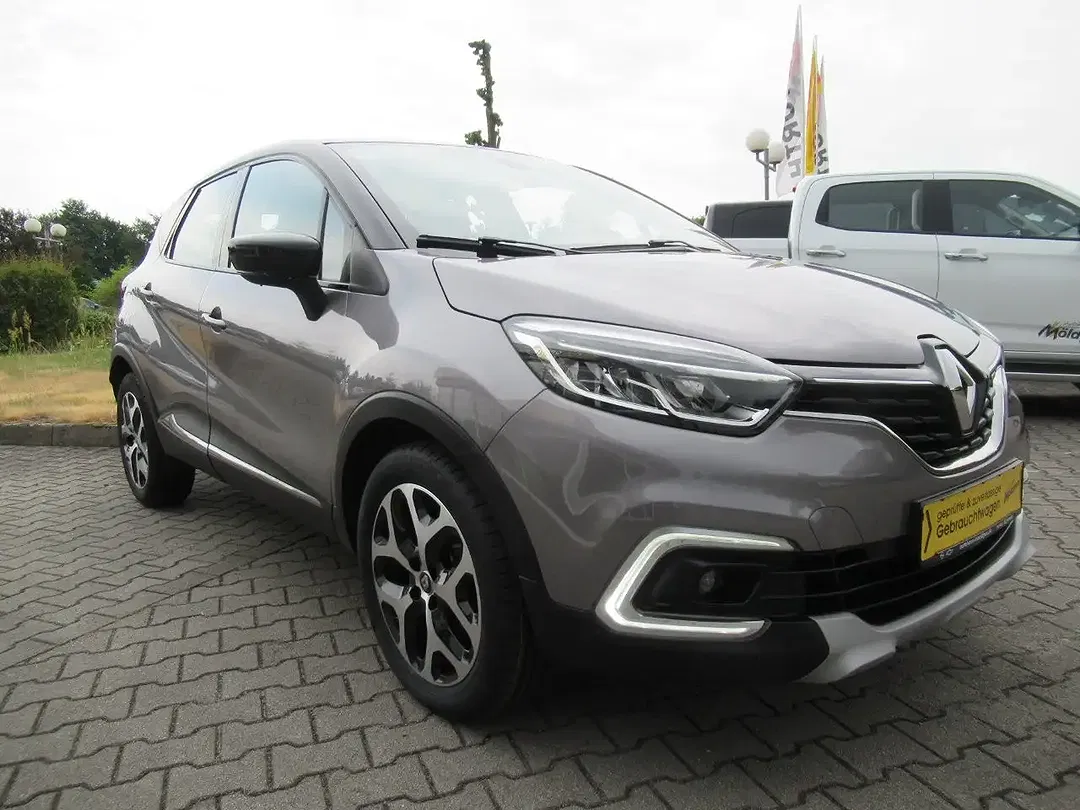 Renault Captur - Thumbnail 6