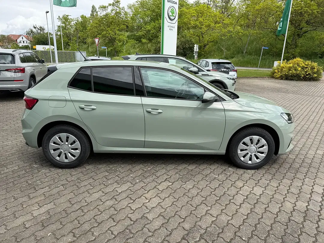 Skoda Fabia - Thumbnail 5