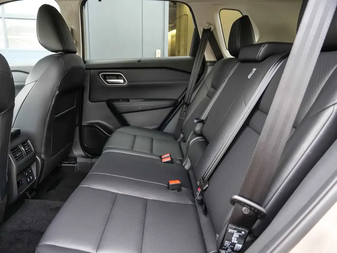 Nissan X-Trail - Thumbnail 8