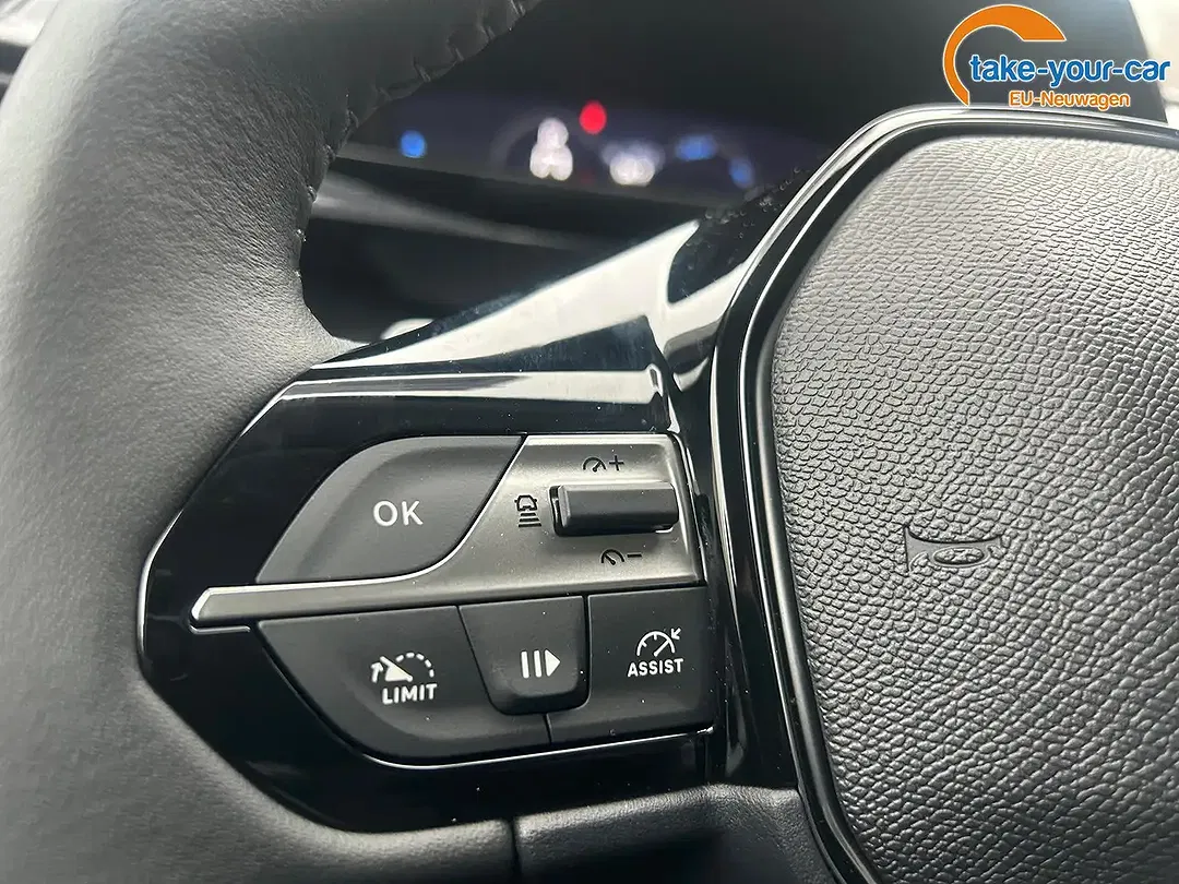 Peugeot 308 - Thumbnail 10