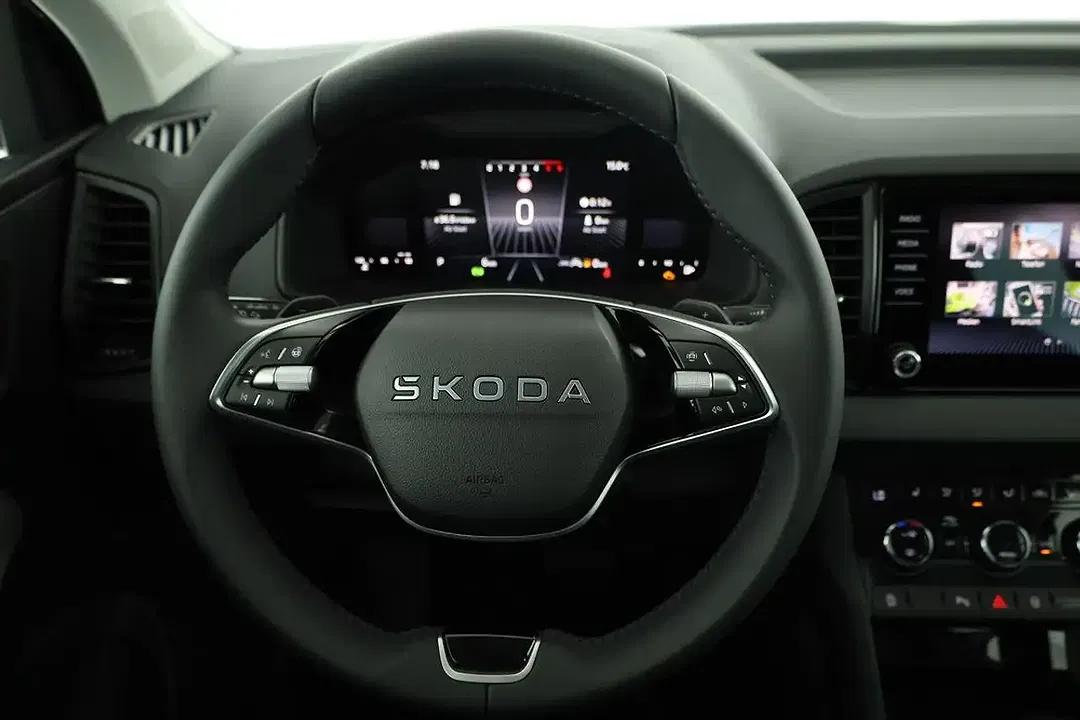 Skoda Karoq - Thumbnail 6