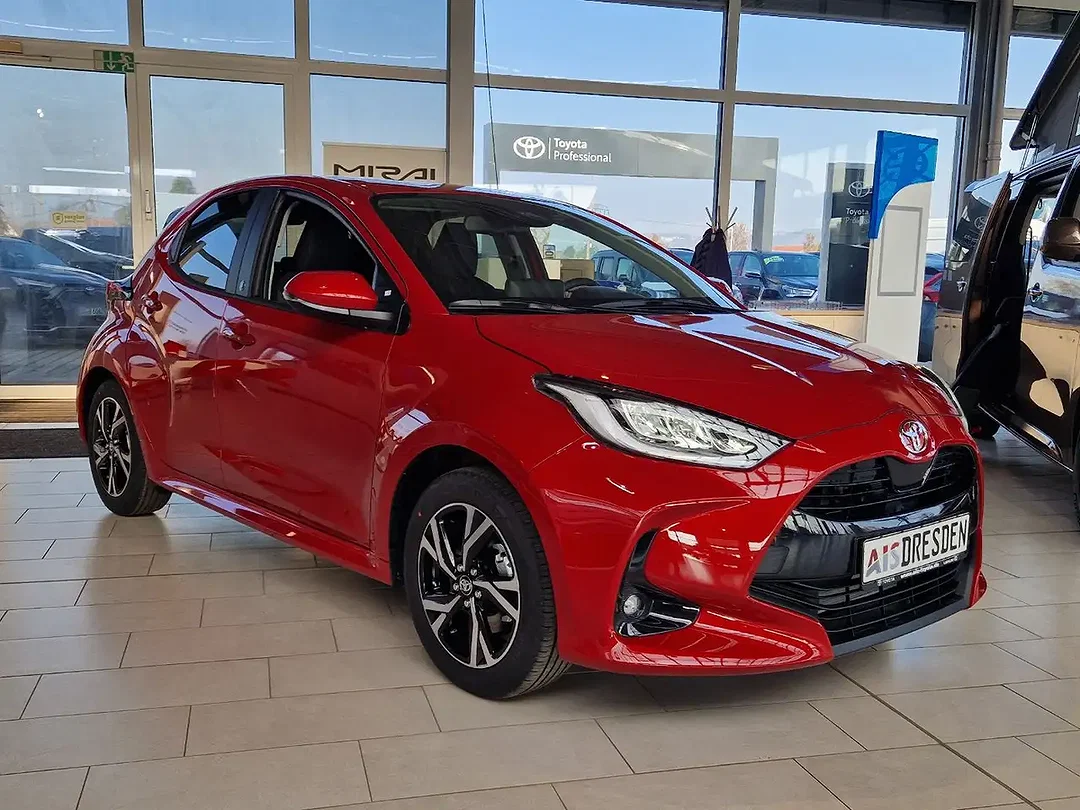 Toyota Yaris - Afbeelding 1