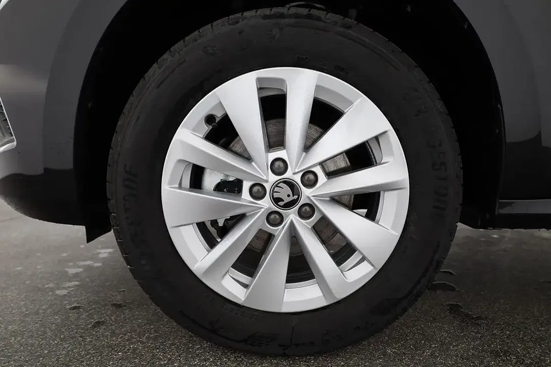 Skoda Kamiq - Thumbnail 13