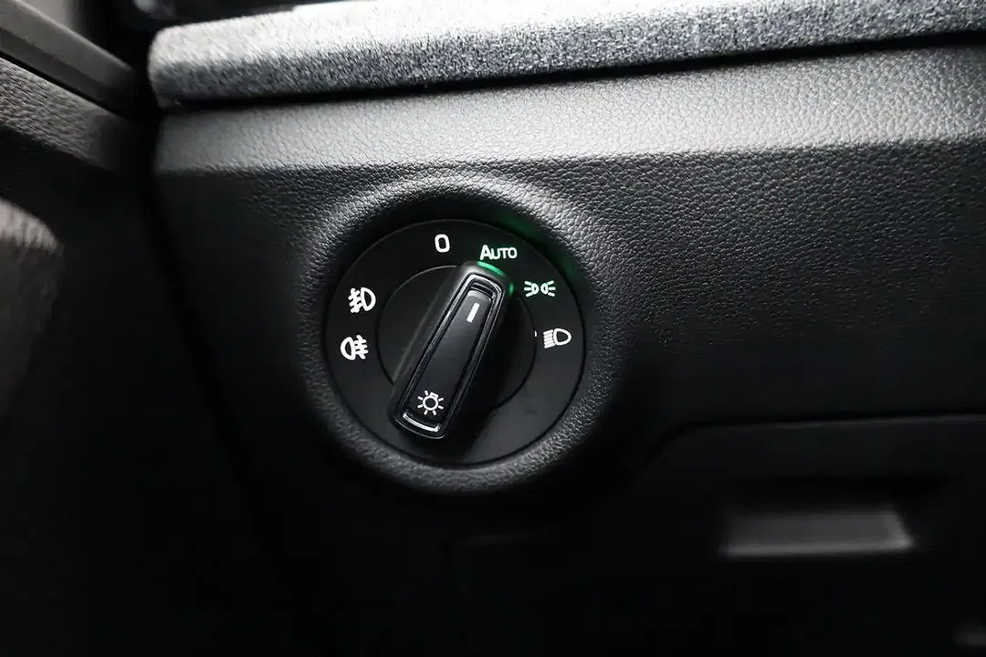 Skoda Kamiq - Thumbnail 8