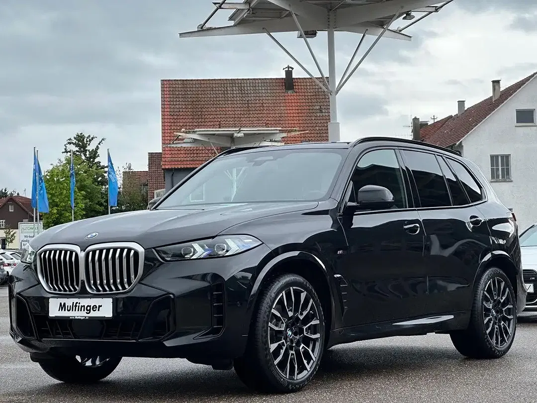 BMW X5 - Thumbnail 2