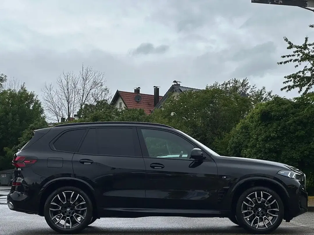BMW X5 - Thumbnail 6