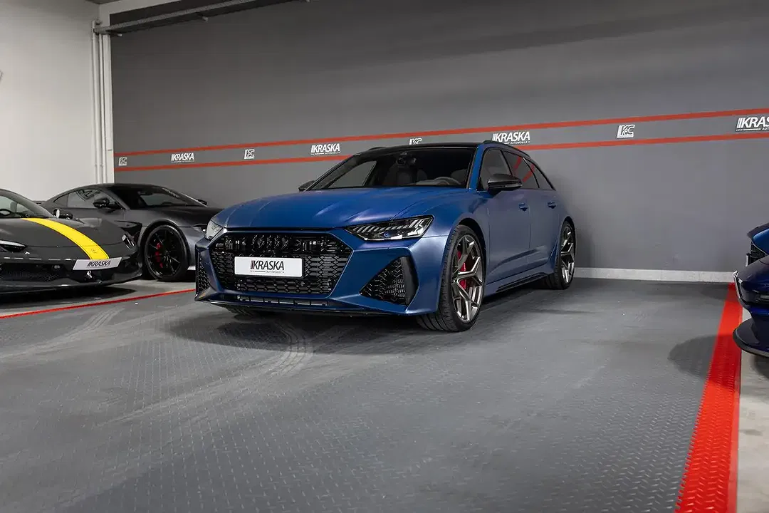 Audi RS6 - Thumbnail 4