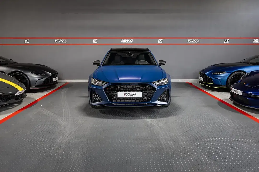 Audi RS6 - Thumbnail 5