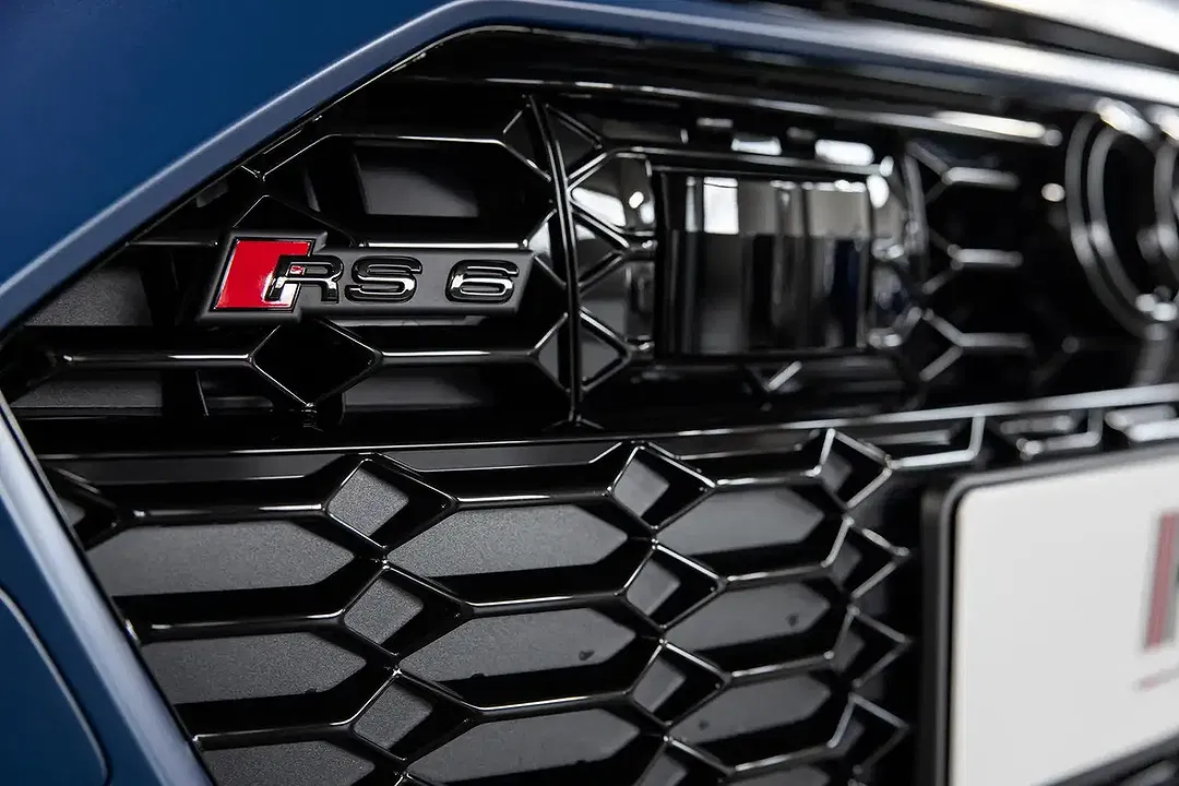 Audi RS6 - Thumbnail 7