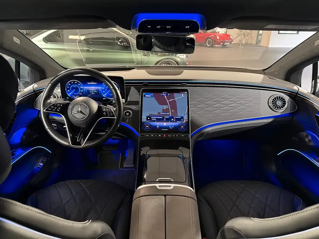Mercedes-Benz EQS - Thumbnail 10