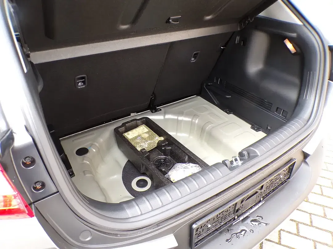 Kia Stonic - Thumbnail 14