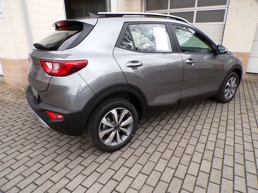 Kia Stonic - Thumbnail 5