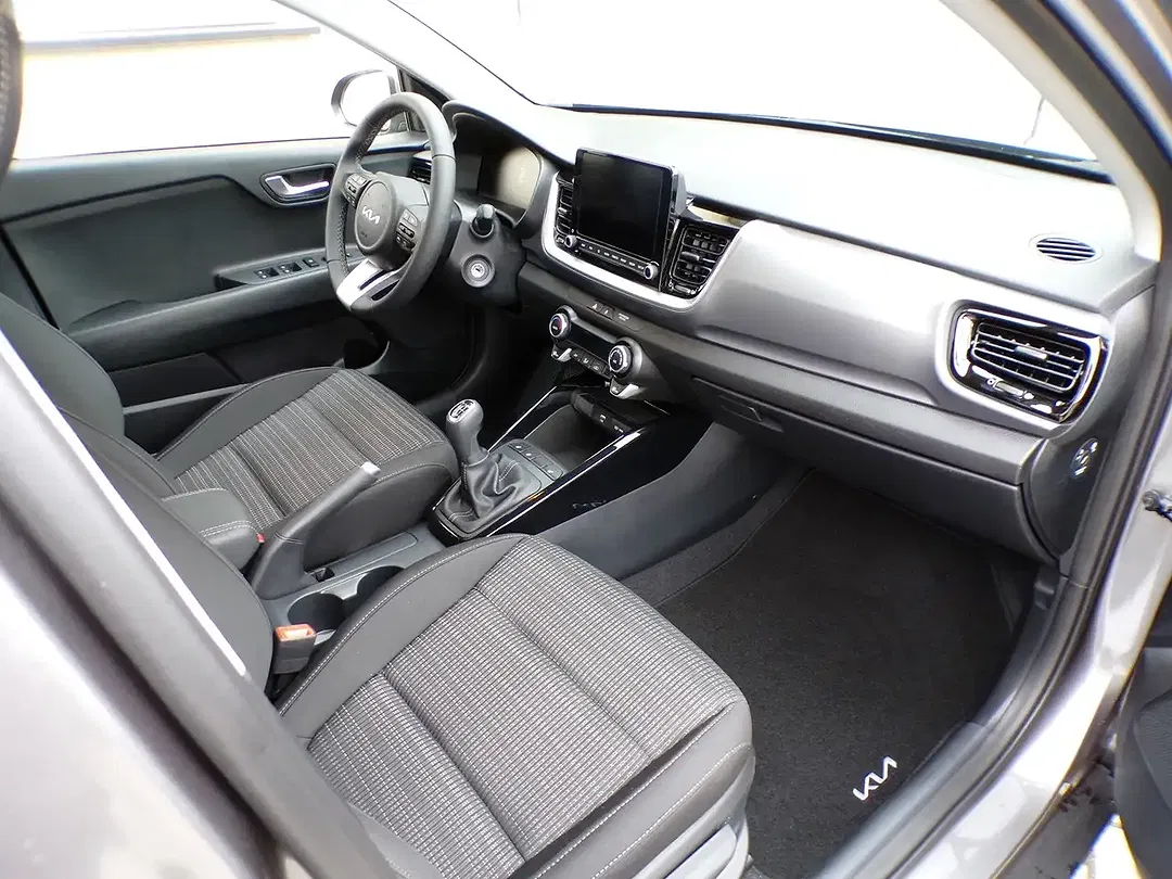 Kia Stonic - Thumbnail 9