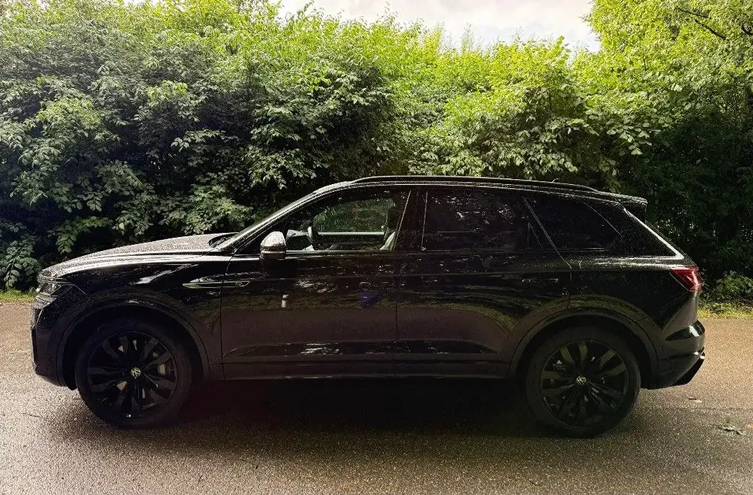 Volkswagen Touareg - Thumbnail 2