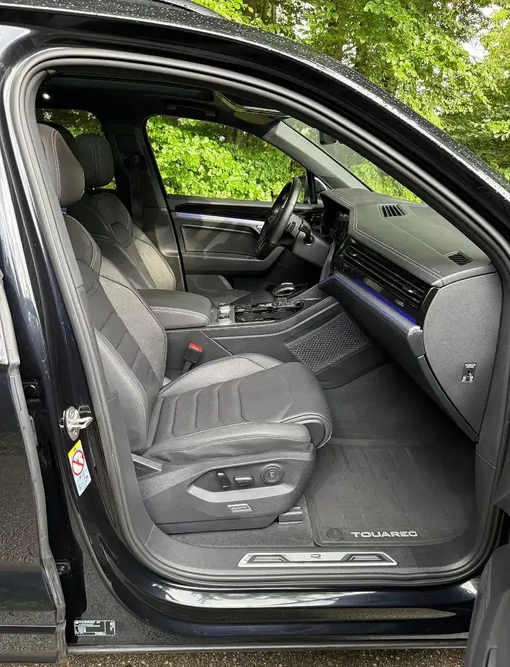 Volkswagen Touareg - Thumbnail 5