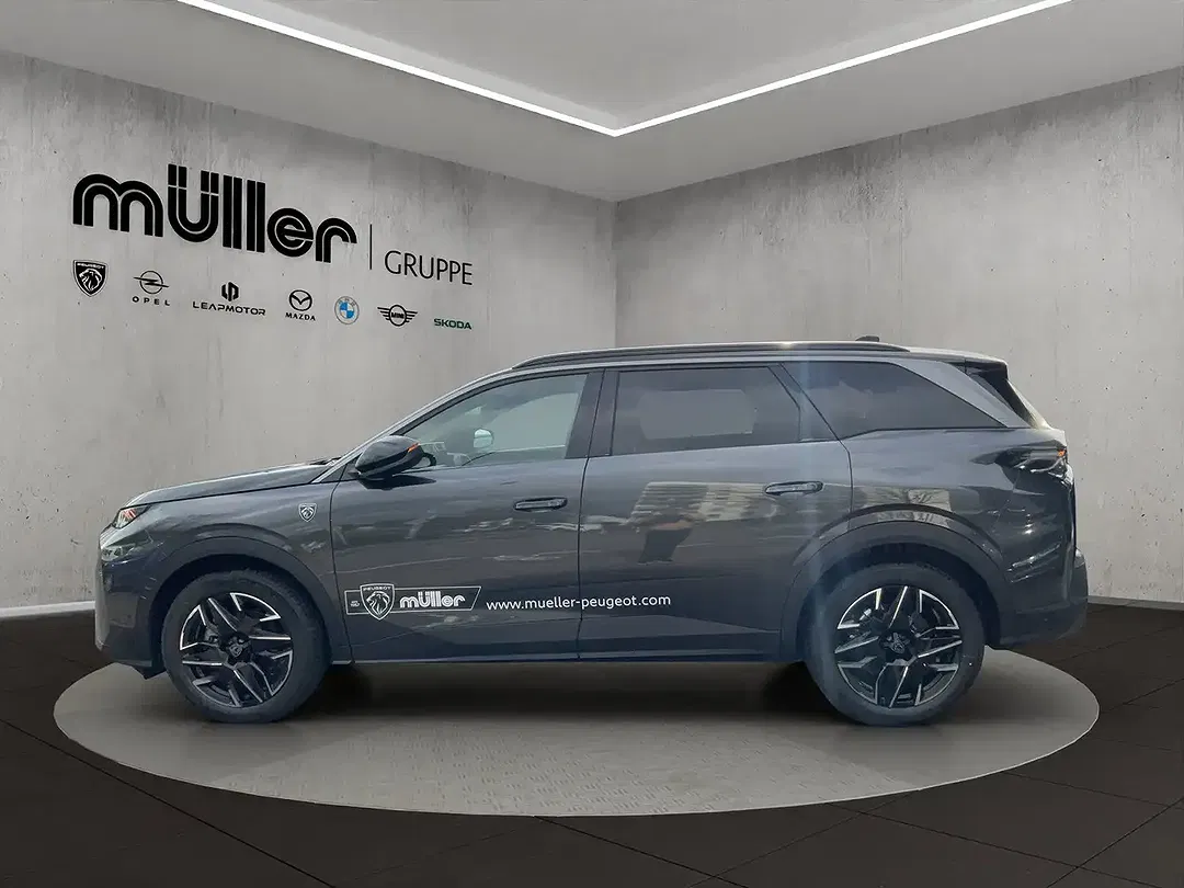 Peugeot 5008 - Thumbnail 3