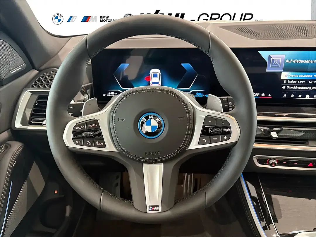 BMW X5 - Thumbnail 10
