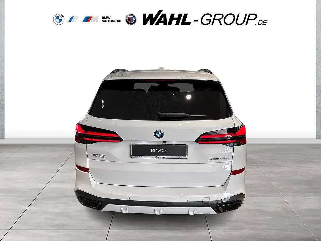 BMW X5 - Thumbnail 3