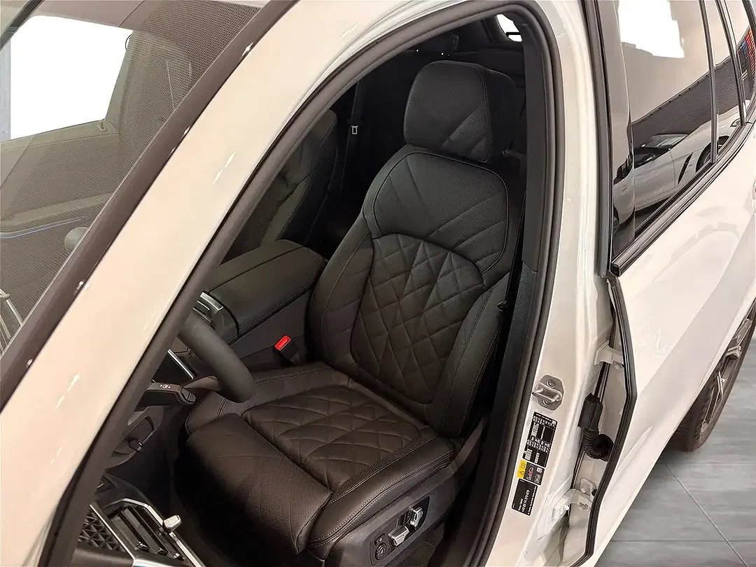 BMW X5 - Thumbnail 6