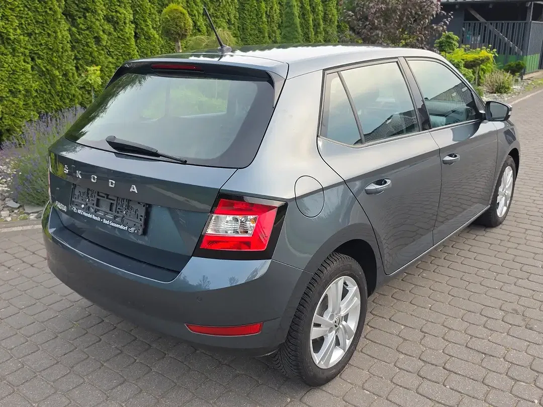 Skoda Fabia - Thumbnail 8